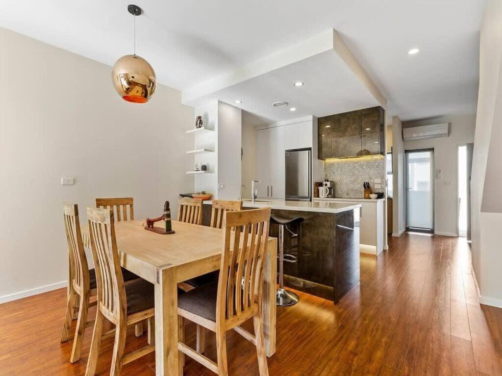 Sleek Modern Pad Next To Spark Arena Free Parking Όκλαντ Εξωτερικό φωτογραφία
